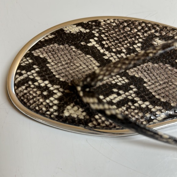 🎉SOLD🎉 NWT Dolce Vita Sandals - Picture 4 of 7